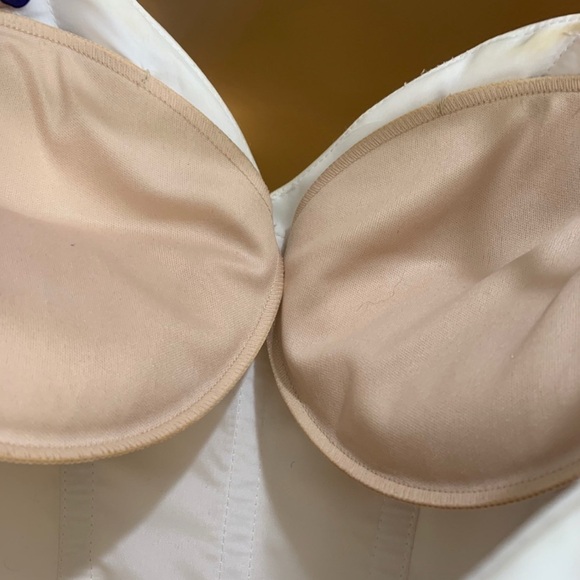 Truly Zac Posen Wedding Dress Size 2/4 - Picture 7 of 7